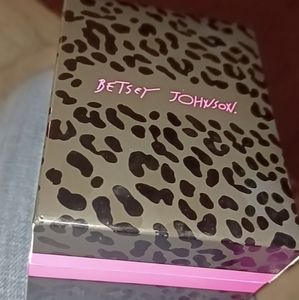 Betsey Johnson gold woman watch